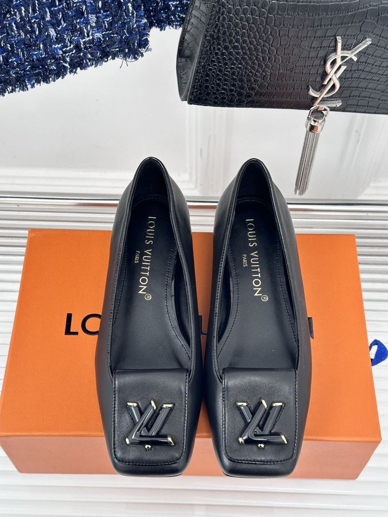 Louis Vuitton Flat Shoes